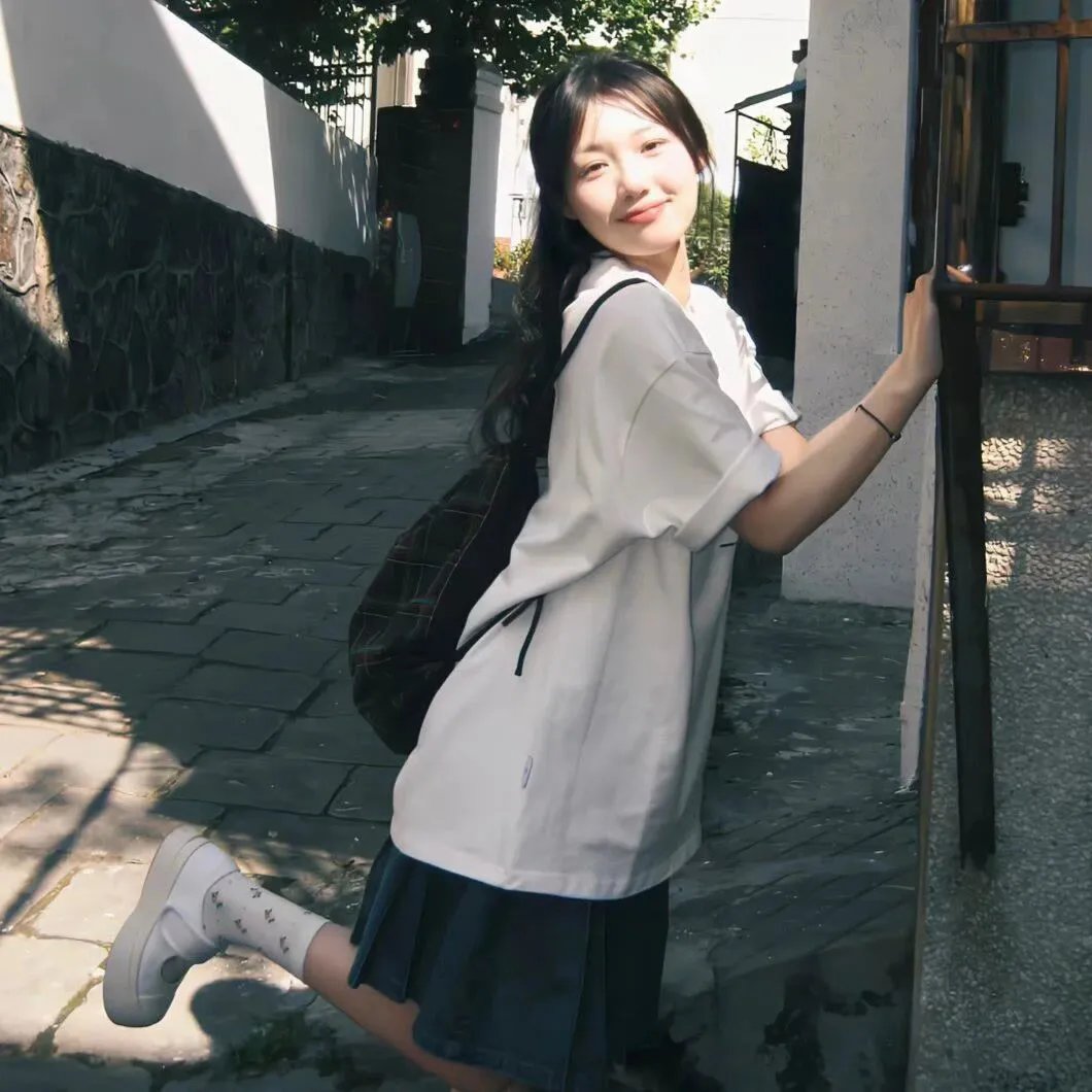 在池中
